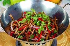 干鍋茶樹(shù)菇怎么做好吃