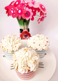 戚風(fēng)杯子蛋糕的做法步驟9