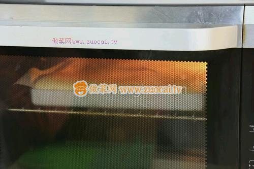 圣誕樹樁蛋糕的做法