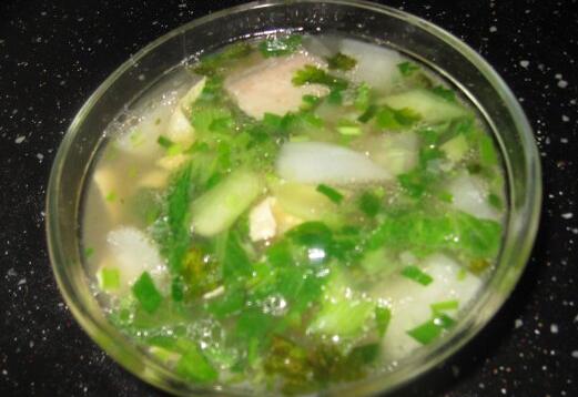 暖身開胃的牛丸子蘿卜湯怎么做？