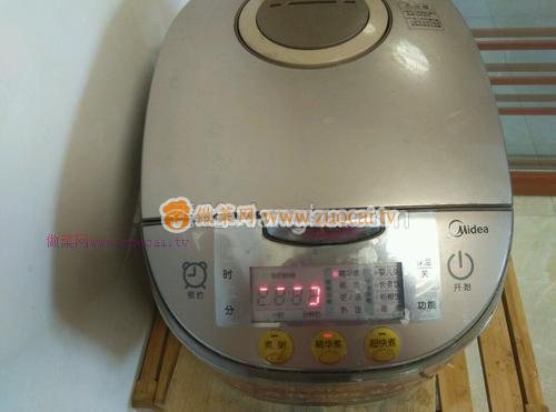 電飯煲抹茶蛋糕的做法