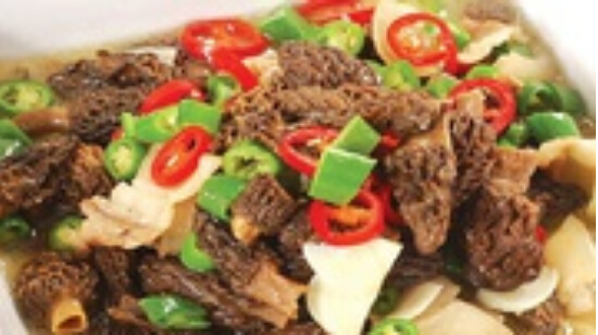 怎么做青椒茶油羊肚菌？