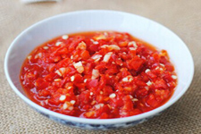 剁椒魚頭的剁椒怎么做