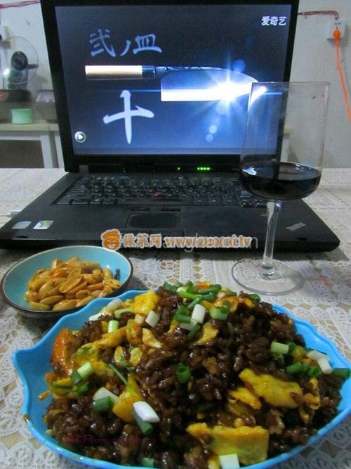 老干媽豬油蛋炒飯的做法