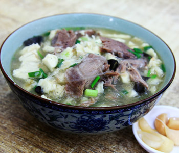 牛羊肉泡饃 牛羊肉泡饃的做法 牛羊肉泡饃的營養(yǎng)價值