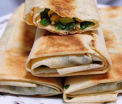 美味營(yíng)養(yǎng)早餐煎餅皮韭菜盒子怎么做？