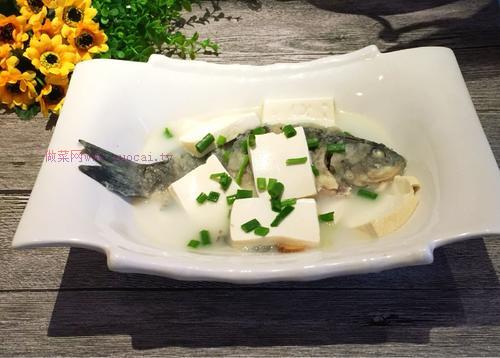 魚(yú)燉豆腐的做法