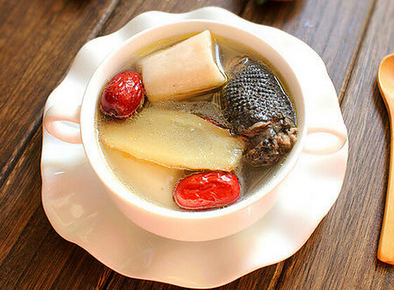 山藥烏雞湯怎么做？