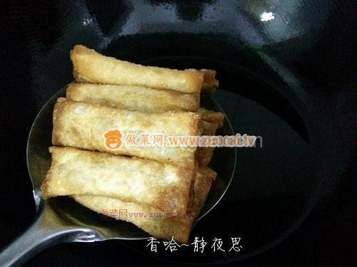 自創(chuàng)春卷的做法