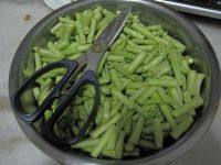 腌酸豆角的做法步驟3