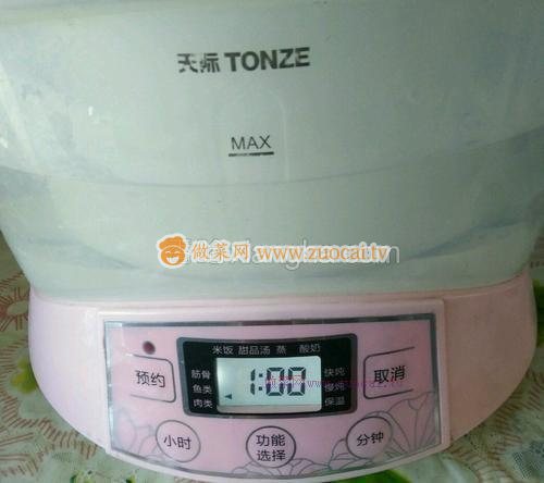 排骨蘿卜百合湯的做法