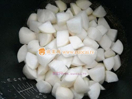 蘿卜燒肉的做法