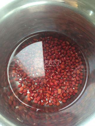 牛奶紅豆冰棒的做法步驟:1