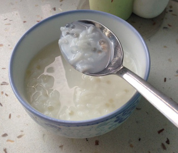 西米怎么煮粥 西米怎么洗 西米的熱量 西米的營(yíng)養(yǎng)價(jià)值