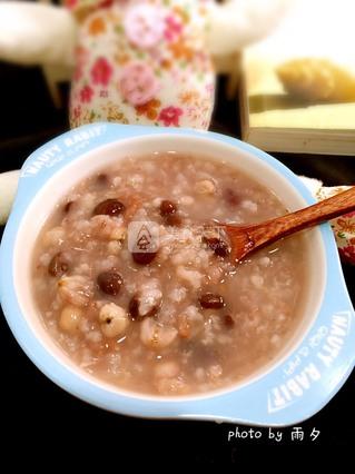 紅豆米仁養(yǎng)生粥