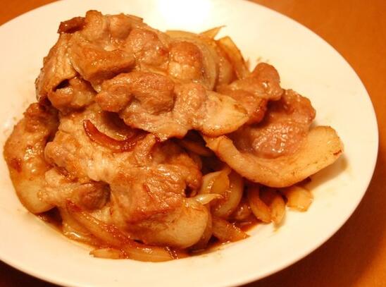 祛濕驅(qū)寒的美味豬肉生姜燒怎么做？