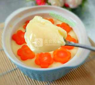 胡蘿卜花蛋羹