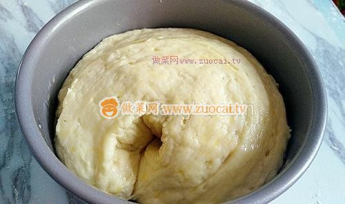 丹麥?zhǔn)炙好姘淖龇?/ data-laog=