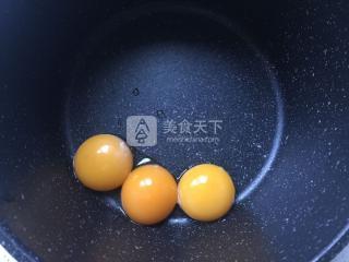 蔓越梅果仁冰淇淋的做法步驟:1