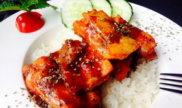 美味管飽的黑椒雞排飯怎么做？