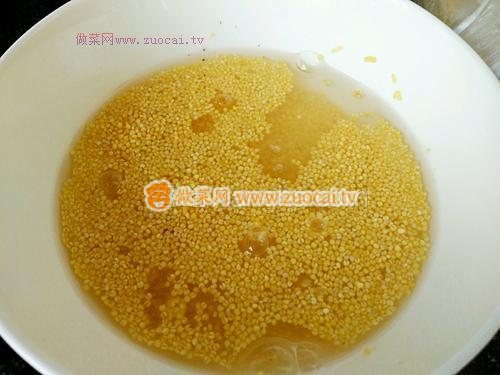 養(yǎng)胃小米粥的做法
