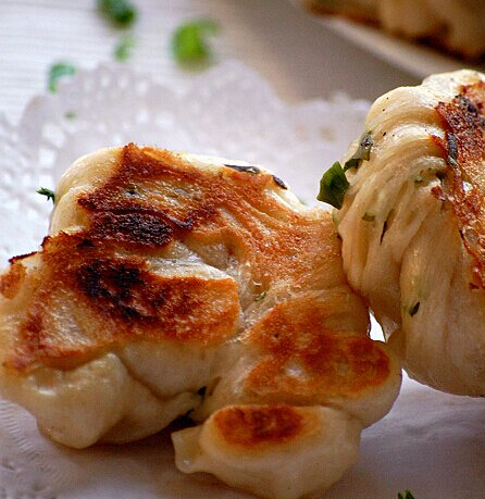 鍋貼花卷怎么做？