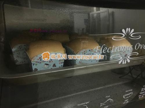 原味戚風(fēng)蛋糕杯的做法