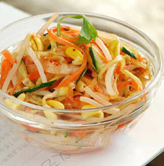 如何做冬筍熗黃豆芽？