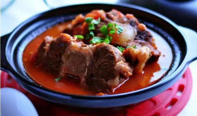 如何做番茄牛尾？