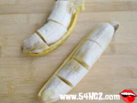 拔絲香蕉的做法1