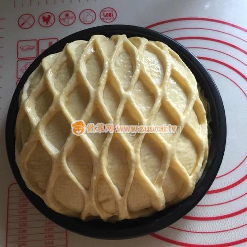 網(wǎng)紋夾心面包的做法