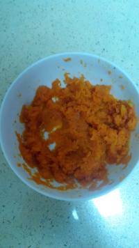 南瓜蔓越莓卷的做法步驟2