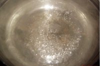 銀耳雪梨湯的做法步驟4