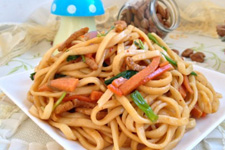 肉絲炒面的家常做法