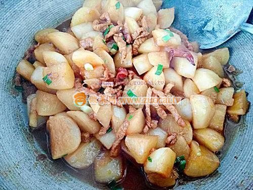 蘿卜燒肉的做法