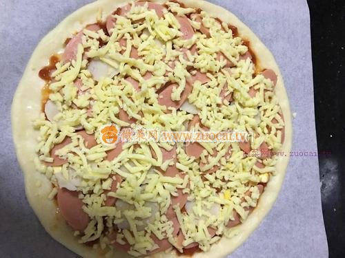 墨魚(yú)丸披薩的做法