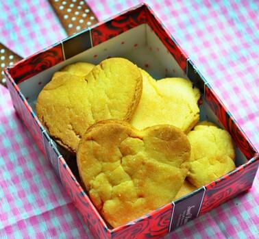 家庭簡(jiǎn)易版的黃油雜糧餅怎么做？