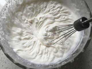 蔓越梅果仁冰淇淋的做法步驟:5