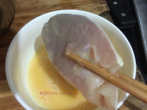 紅燒鱸魚(yú)的做法