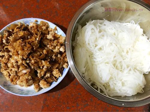 客家蒸蘿卜丸子的做法