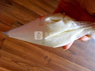 藍(lán)莓山藥泥的做法步驟：3