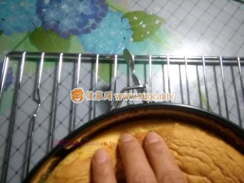 戚風(fēng)蛋糕的做法