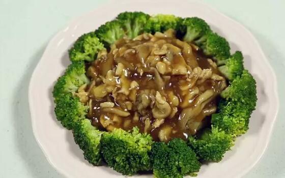 平菇西蘭花怎么做？