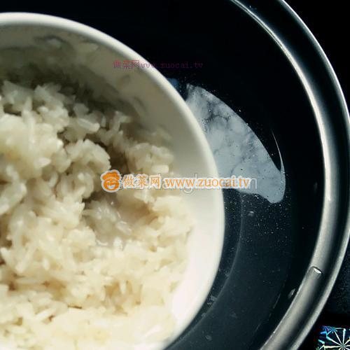 西蘭花肉丸粥的做法