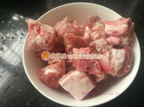 白蘿卜蟶干燉排骨的做法