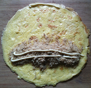 富貴黃金肉松卷的做法步驟：8