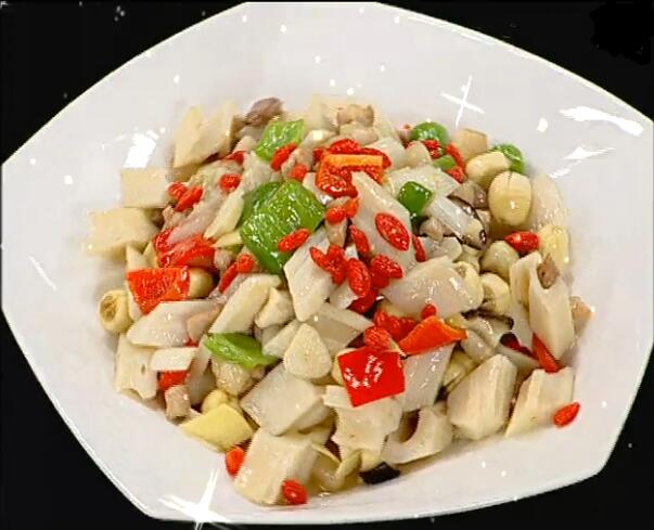 材料豐富的五彩藕丁怎么做？