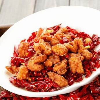 麻辣開(kāi)胃的四川辣子雞怎么做？