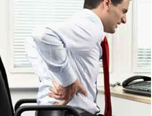 冬季如何預(yù)防腰椎間盤(pán)突出 導(dǎo)致的原因?