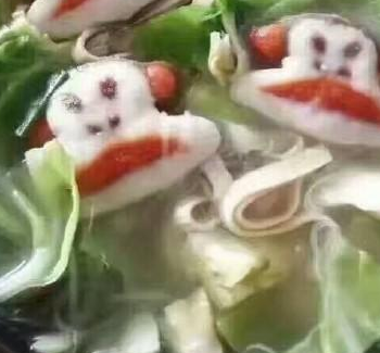 9塊錢(qián)的砂鍋大嘴猴 高校黑暗料理畫(huà)風(fēng)不忍直視